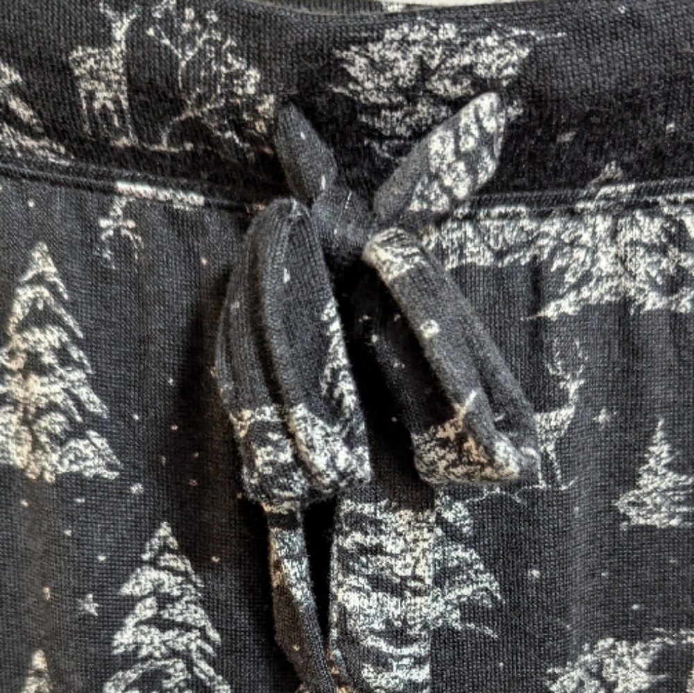 Joyspun women's black hacci Pajama Pants trees size Small w- 171 - Picture 4 of 5